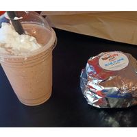 Blue Flame Burger & Oreo Crunch Shake at Soulfully Vegan in Berlin