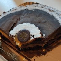 Chocolate caramel tart (tasted better than it looks) at Ko.bo Vegan in Milan
