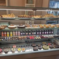 All cakes and cookies at Ko.bo Vegan in Milan