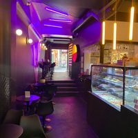 Interior at New Freedom Cakes Cafe in Madrid