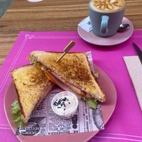  at New Freedom Cakes Cafe in Madrid