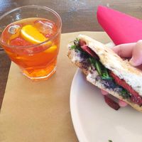 Panino vegano e spritz at Conestoga in Venice