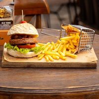  at Old House Pub & Hotel in Antalya