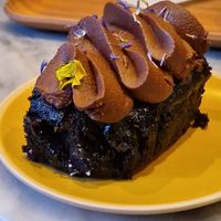 Gâteau végan at Bloom Café in Lille