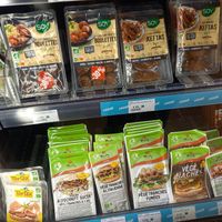 Product selection at Biocoop in Beaune