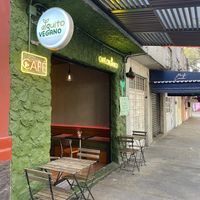 Cute little spot #Veganuary at Alguito Vegano in Mexico City