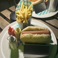 The cutest hot dog presentation ever!  #Veganuary at Alguito Vegano in Mexico City