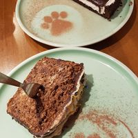 Banana bread & pingui cake at Katzentempel - München in Munich