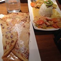 the peanut butter pancake and curry  at Katzentempel - München in Munich