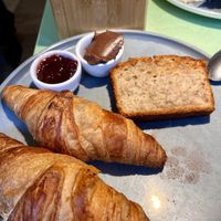 Frühstücksplatte Teil 2  at Katzentempel - München in Munich