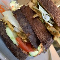 Tempel Sandwich close up. They are not stingy with the planted chicken 👍  at Katzentempel - München in Munich