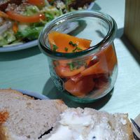 Extra Portion Karottenlachs 🥕 at Katzentempel - München in Munich