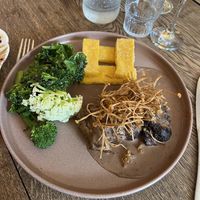 Heaps of creative vegan options on the menu like this lions mane mushroom dish! Highly recommend 🦁🍄‍🟫  at Avalon Restaurant & Cocktail Bar in Katoomba