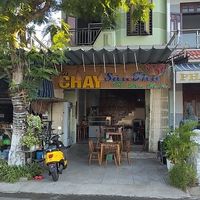 Typical little place at Quan Chay Sáu Thu in Da Nang