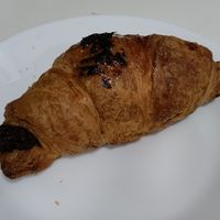 Yummy chocolate croissant at Santoni - When food is the solution in Barcelona
