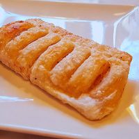 Apple pastry at Santoni - When food is the solution in Barcelona
