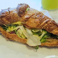 Croissant with cheese at Santoni - When food is the solution in Barcelona