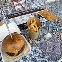 Vegan burger  at Dick‘s Burger in Koh Phayam