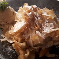 Apple dough ice cream at Gostisce Tulipan in Lesce