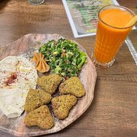 Menu 3, orange+carrot juice   at Falafel Köy in Istanbul