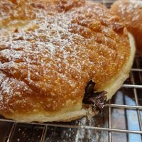 Vegan donut at Inzu in Marseille