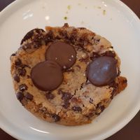 Cookie chocolat-fleur de sel vegan at Inzu in Marseille