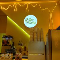 Wear sunglasses 😎 it's bright 🌞 inside at Mr Mac in Nha Trang