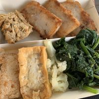 Great little lunch back to take on the train or bus. It’s right across from the station. at Gongbin Sushi Guan 宮賓素食舘 in Chiayi