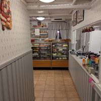  at Almas Café AB in Borlaenge