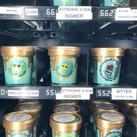 Vegan options in vending machine #Veganuary at Granatella Eis in Bonn