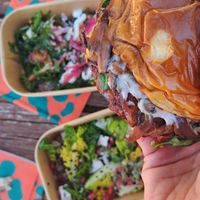 Burger y ensaladas Same Same at Same Same Burger in Madrid