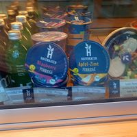 ready made porridges 3,35€ at Haferkater in Potsdam