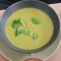 Crema de verduras at Kaizen Vegetariano in Torrevieja