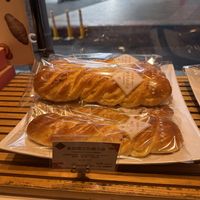 Vegan cranberry coconut breadd  at Ijysheng (Xinyi Branch) - 一之軒 信義永康店 in Taipei