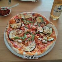 Vegan Pizza at Amara Stühlinger in Freiburg