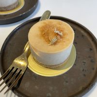 Peanut cake (+ coffee cake in the back)  at Vegan Mahanakhon in Bangkok