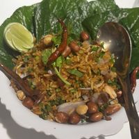  Crispy rice in betel leaves was my favorite    at Vegan Mahanakhon in Bangkok