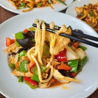 Noodles with napa cabbage, bell pepper and mu er #Veganuary at Mukam in Bonn