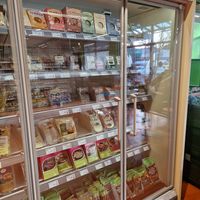 Vegane Fleisch und Käsealternativen at ebl-naturkost - Ihr Bio-Fachmarkt in Zirndorf