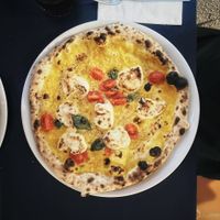  at Meow Pizzeria Verde in Innsbruck