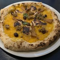   at Meow Pizzeria Verde in Innsbruck