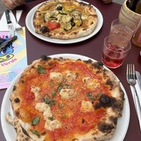   at Meow Pizzeria Verde in Innsbruck