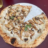 Greta Pizza  at Meow Pizzeria Verde in Innsbruck