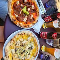  at Meow Pizzeria Verde in Innsbruck