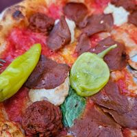  at Meow Pizzeria Verde in Innsbruck