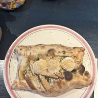   at Meow Pizzeria Verde in Innsbruck