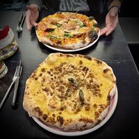   at Meow Pizzeria Verde in Innsbruck