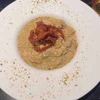  at Meow Pizzeria Verde in Innsbruck