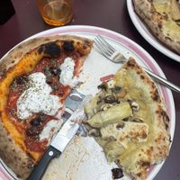   at Meow Pizzeria Verde in Innsbruck