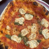   at Meow Pizzeria Verde in Innsbruck